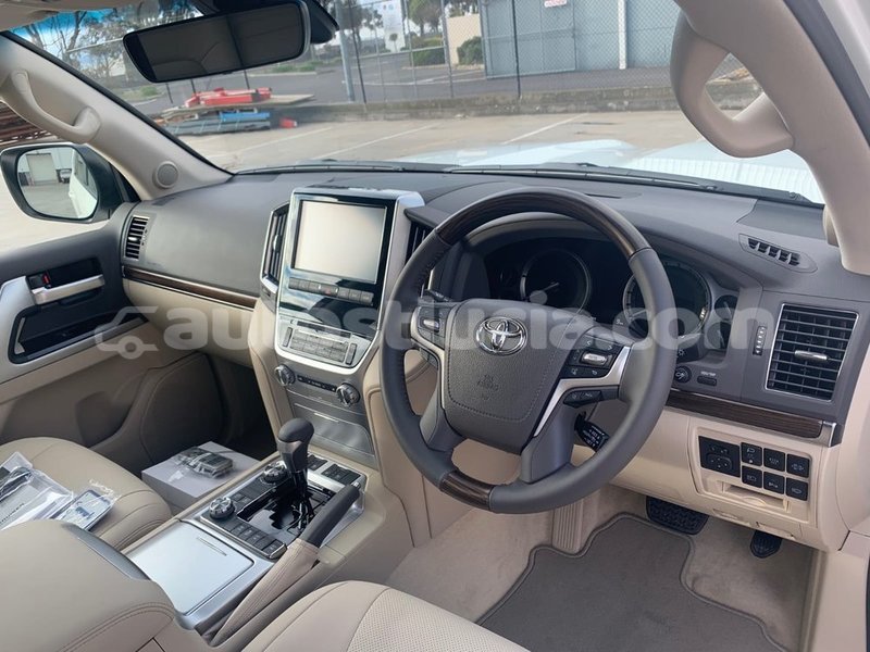 Big with watermark toyota land cruiser canaries canaries 4646