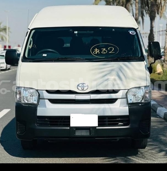 Big with watermark toyota hiace canaries canaries 4647