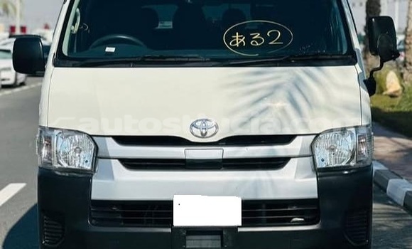 Acheter Occasion Voiture Toyota Hiace Blanc à Canaries, Canaries Acheter Occasion Voiture Toyota Hiace Blanc à Canaries, Canaries