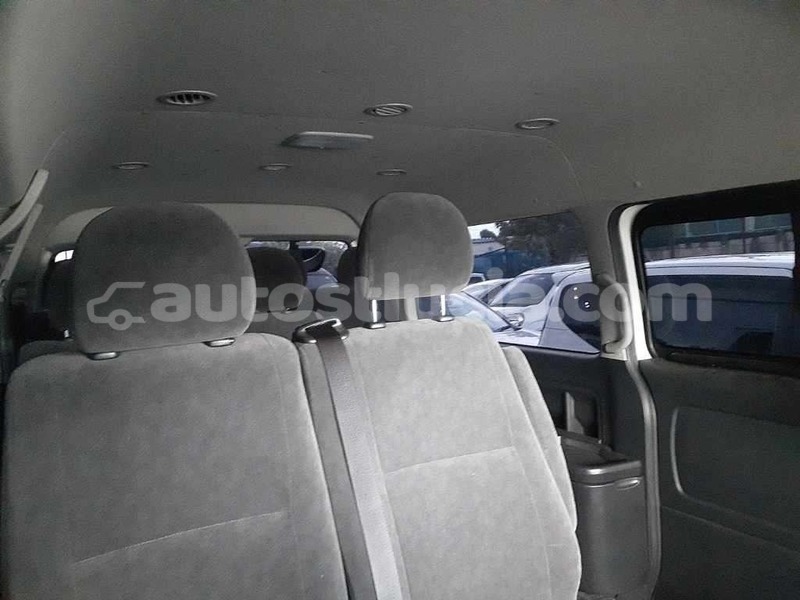 Big with watermark toyota hiace castries castries 4655