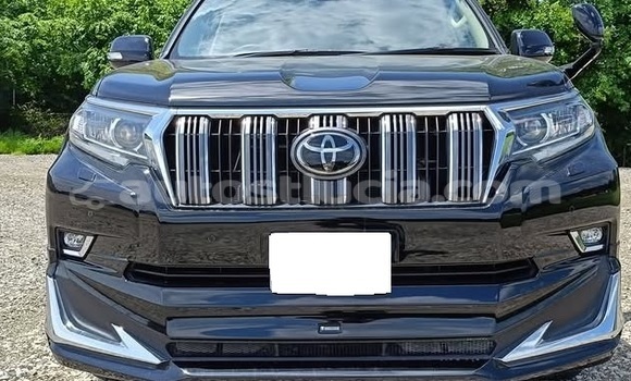 Buy Used Toyota Land Cruiser Prado Black Car in Canaries in Canaries