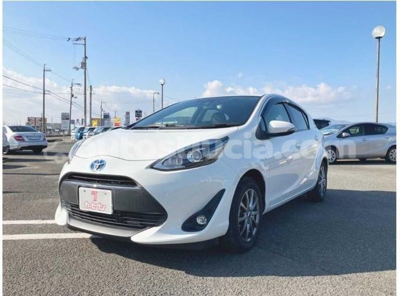 Big with watermark toyota aqua castries castries 4661
