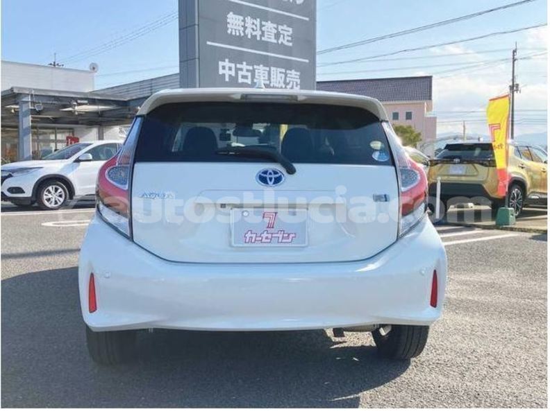 Big with watermark toyota aqua castries castries 4661