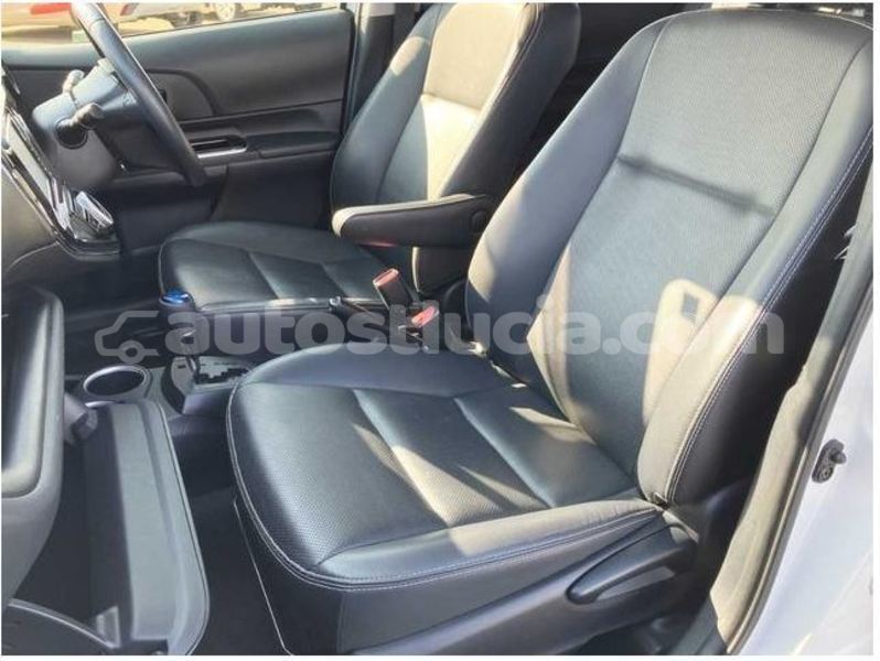 Big with watermark toyota aqua castries castries 4661