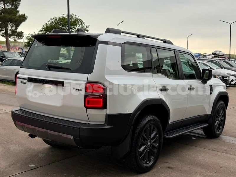 Big with watermark toyota land cruiser prado castries castries 4663