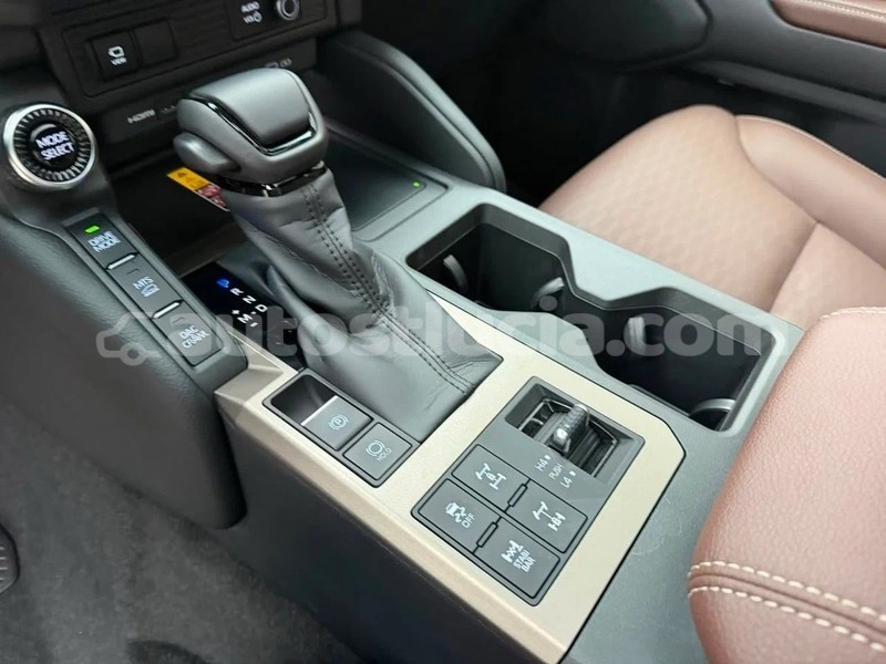 Big with watermark toyota land cruiser prado castries castries 4663