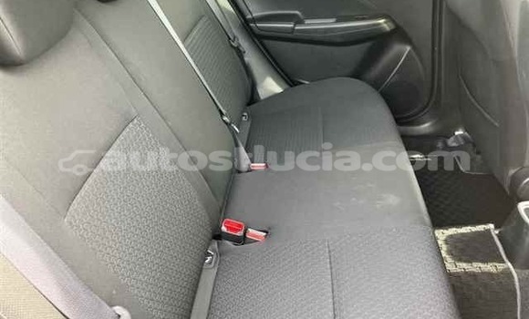 Buy Used Suzuki Swift White Car in Castries in Castries Buy Used Suzuki Swift White Car in Castries in Castries