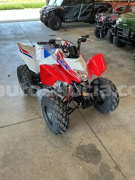 Big with watermark honda trx castries choc 4666