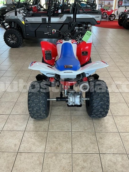 Big with watermark honda trx castries choc 4666