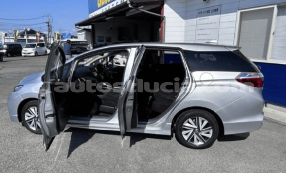 Buy Used Honda Shuttle Silver Car in Castries in Castries Buy Used Honda Shuttle Silver Car in Castries in Castries