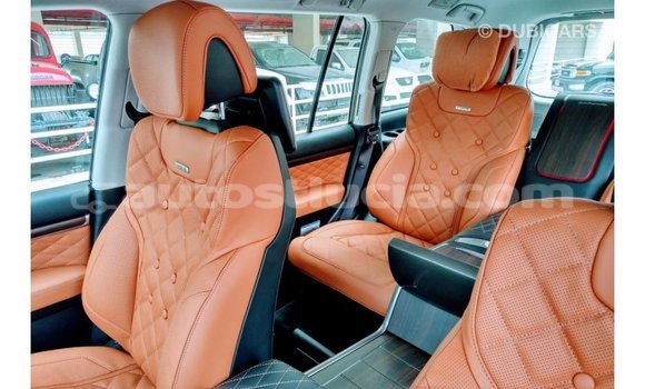 Buy Import Toyota Land Cruiser Black Car in Import - Dubai in Anse-la-Raye Buy Import Toyota Land Cruiser Black Car in Import - Dubai in Anse-la-Raye