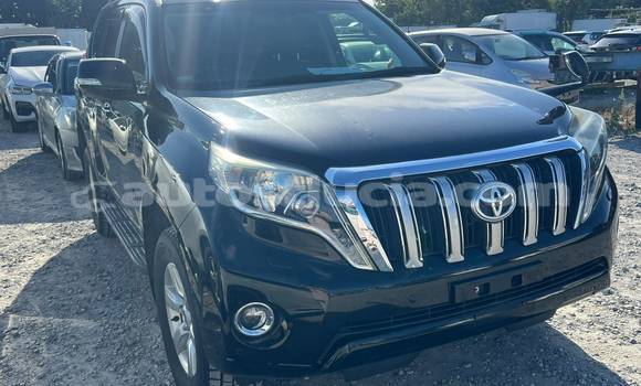 Buy Used Toyota Land Cruiser Prado Black Car in Castries in Castries
