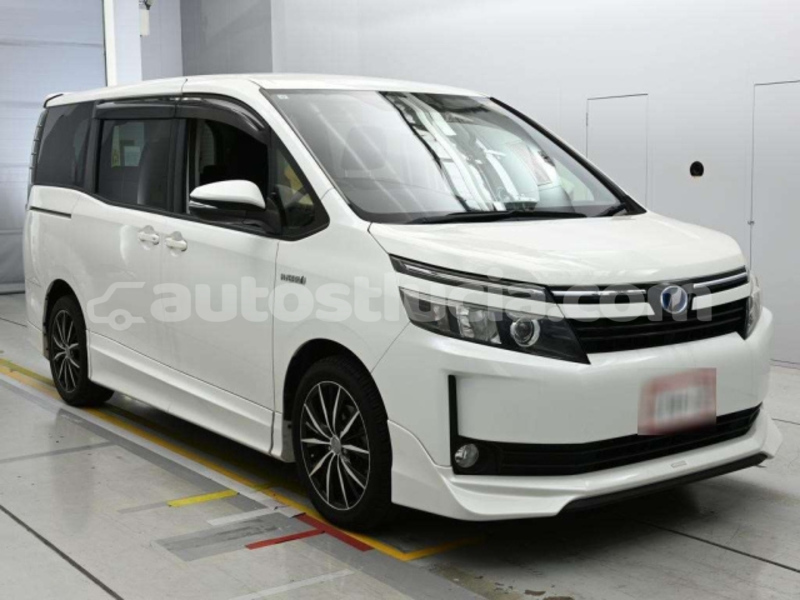 Big with watermark toyota voxy castries castries 4687