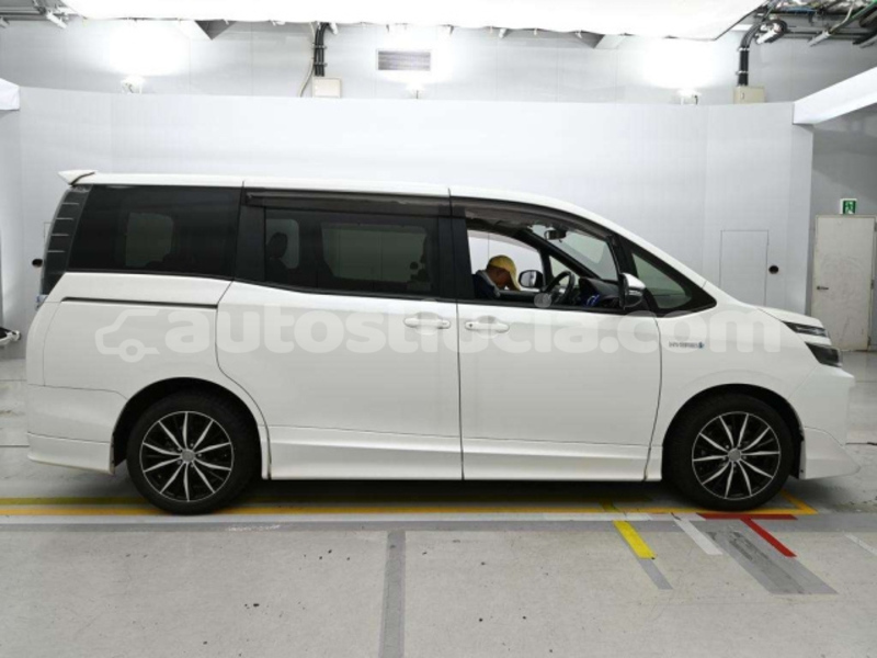 Big with watermark toyota voxy castries castries 4687