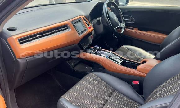 Buy Used Honda Vezel Red Car in Laborie in Laborie Buy Used Honda Vezel Red Car in Laborie in Laborie