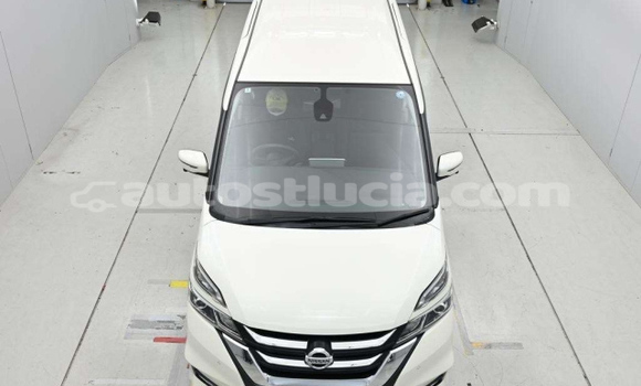 Buy Used Nissan Serena White Car in Laborie in Laborie Buy Used Nissan Serena White Car in Laborie in Laborie