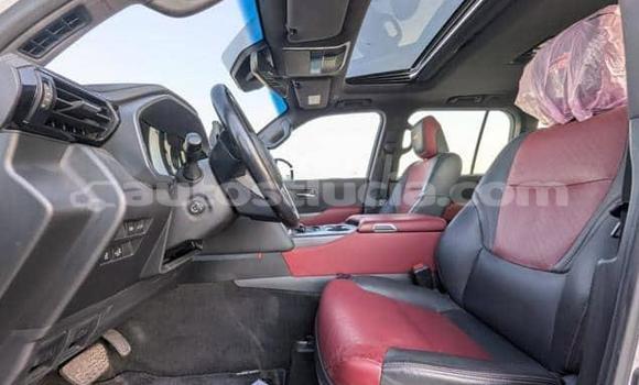 Buy Used Toyota Land Cruiser White Car in Castries in Castries Buy Used Toyota Land Cruiser White Car in Castries in Castries