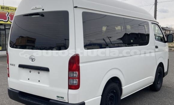 Buy Used Toyota Hiace White Car in Micoud in Micoud Buy Used Toyota Hiace White Car in Micoud in Micoud