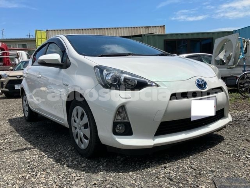 Big with watermark toyota aqua dennery dennery 4703