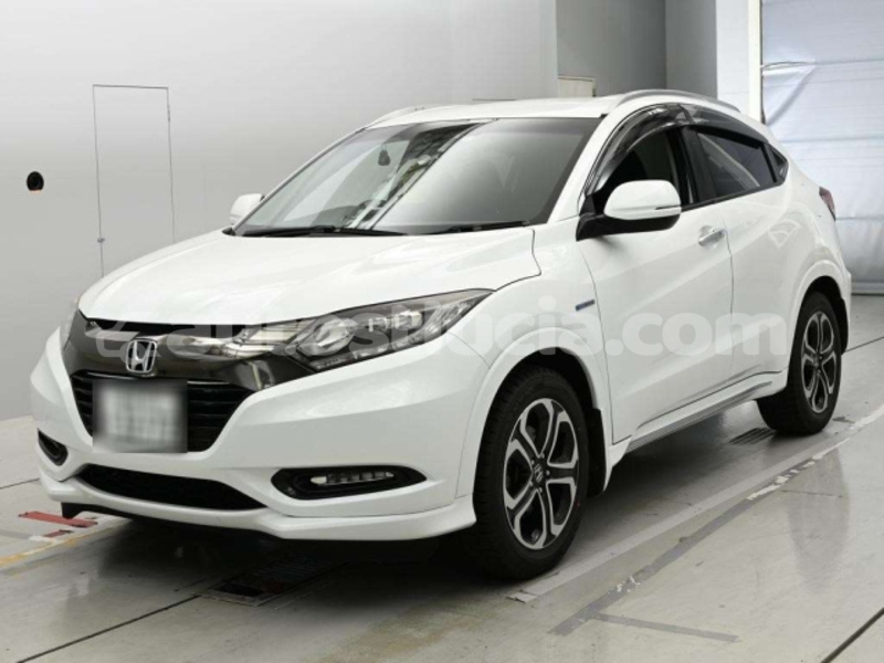 Big with watermark honda vezel castries choc 4708