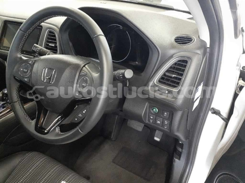 Big with watermark honda vezel castries choc 4708