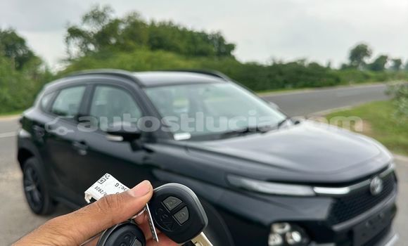 Buy Used Toyota Aqua Black Car in Castries in Castries Buy Used Toyota Aqua Black Car in Castries in Castries
