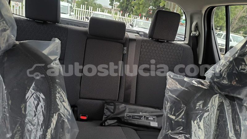 Big with watermark toyota hilux castries castries 4710