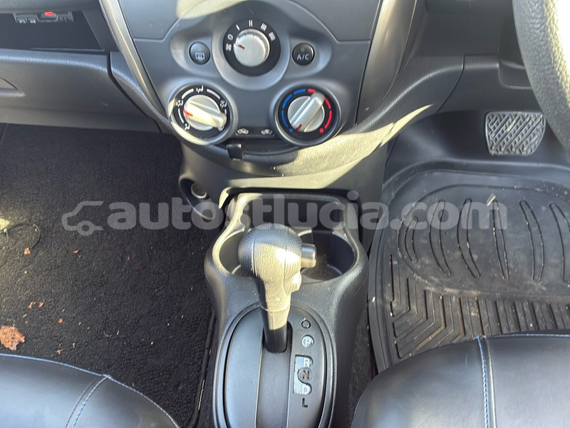 Big with watermark nissan march castries choc 4711