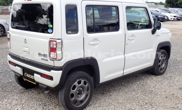 Acheter Occasion Voiture Suzuki Hustler Blanc à Soufriere, Soufriere Acheter Occasion Voiture Suzuki Hustler Blanc à Soufriere, Soufriere