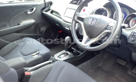 Acheter Occasion Voiture Honda FIT Blanc à Choiseul, Choiseul Acheter Occasion Voiture Honda FIT Blanc à Choiseul, Choiseul