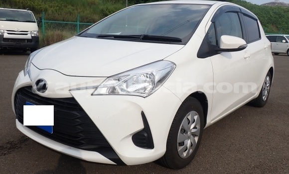 Acheter Occasion Voiture Toyota Vitz Blanc à Choiseul, Choiseul Acheter Occasion Voiture Toyota Vitz Blanc à Choiseul, Choiseul