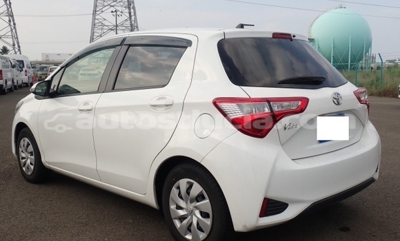 Acheter Occasion Voiture Toyota Vitz Blanc à Choiseul, Choiseul Acheter Occasion Voiture Toyota Vitz Blanc à Choiseul, Choiseul
