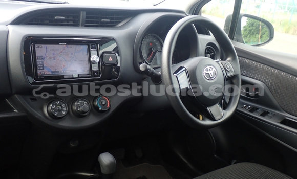 Acheter Occasion Voiture Toyota Vitz Blanc à Choiseul, Choiseul Acheter Occasion Voiture Toyota Vitz Blanc à Choiseul, Choiseul