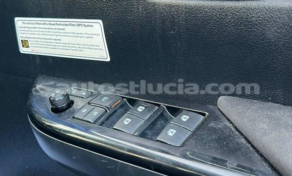 Buy Import Toyota Hilux Blue Car in Import - Dubai in Anse-la-Raye Buy Import Toyota Hilux Blue Car in Import - Dubai in Anse-la-Raye