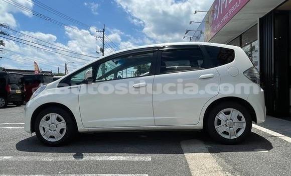 Acheter Occasion Voiture Honda FIT Blanc à Micoud, Micoud Acheter Occasion Voiture Honda FIT Blanc à Micoud, Micoud