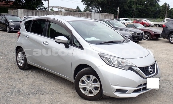 Acheter Occasion Voiture Nissan Note Gris à Dennery, Dennery Acheter Occasion Voiture Nissan Note Gris à Dennery, Dennery