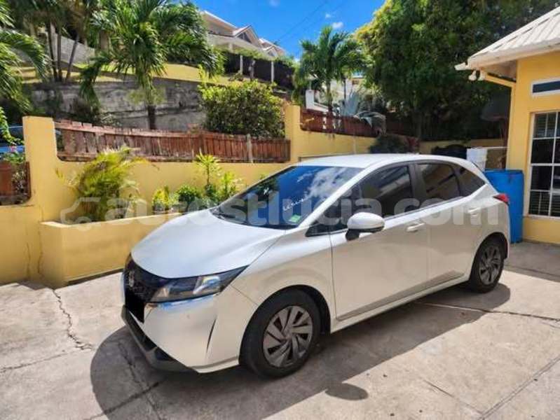 Big with watermark nissan note castries choc 4730