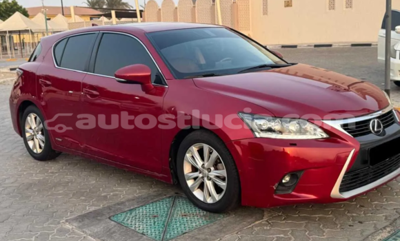 Acheter Occasion Voiture Lexus CT Rouge à Castries, Castries Acheter Occasion Voiture Lexus CT Rouge à Castries, Castries