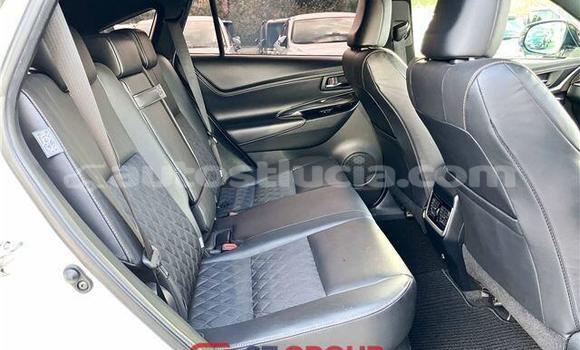 Acheter Import Voiture Toyota Harrier Blanc à Import - Dubai, Anse-la-Raye Acheter Import Voiture Toyota Harrier Blanc à Import - Dubai, Anse-la-Raye