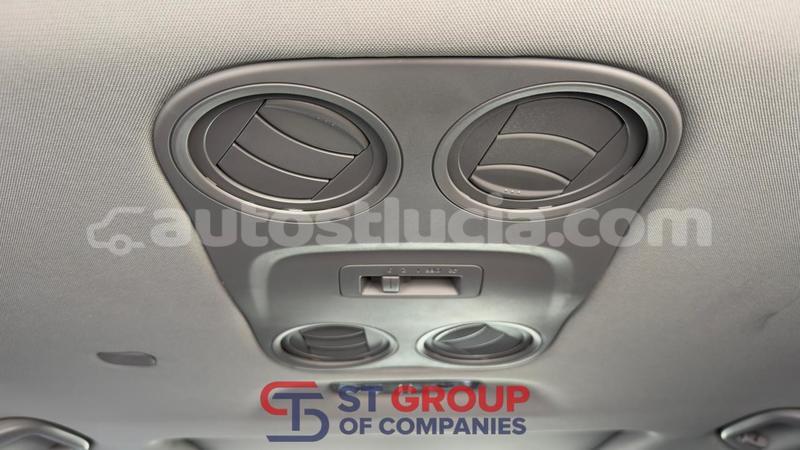Big with watermark honda cr v anse la raye import dubai 4748