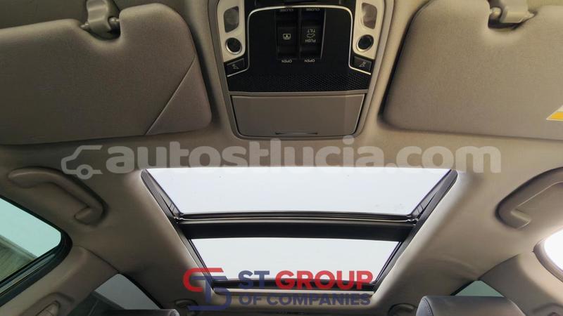 Big with watermark honda cr v anse la raye import dubai 4748