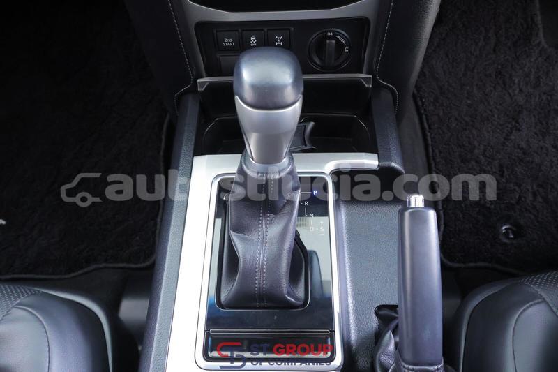 Big with watermark toyota land cruiser prado anse la raye import dubai 4749