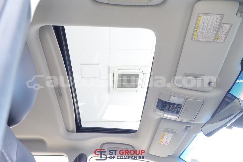 Big with watermark toyota land cruiser prado anse la raye import dubai 4749