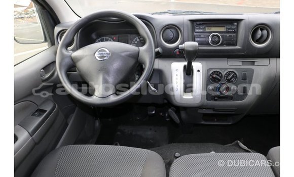 Acheter Import Voiture Nissan Urvan Blanc à Import - Dubai, Anse-la-Raye