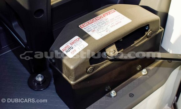 Acheter Import Voiture Toyota Coaster Blanc à Import - Dubai, Anse-la-Raye Acheter Import Voiture Toyota Coaster Blanc à Import - Dubai, Anse-la-Raye