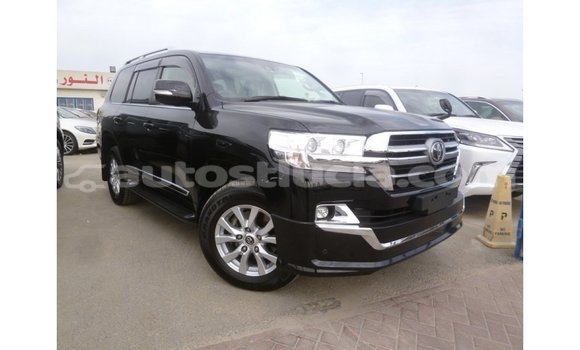 Acheter Import Voiture Toyota Land Cruiser Noir à Import - Dubai, Anse-la-Raye Acheter Import Voiture Toyota Land Cruiser Noir à Import - Dubai, Anse-la-Raye