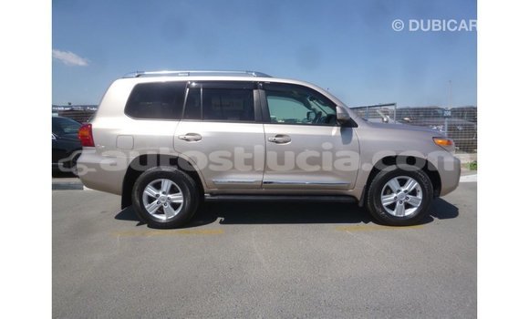 Acheter Import Voiture Toyota Land Cruiser Autre à Import - Dubai, Anse-la-Raye Acheter Import Voiture Toyota Land Cruiser Autre à Import - Dubai, Anse-la-Raye