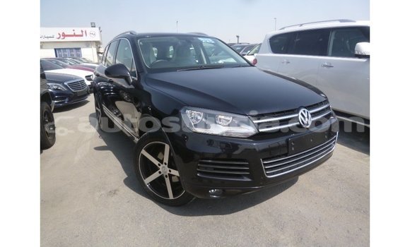 Buy Import Volkswagen Touareg Black Car in Import - Dubai in Anse-la-Raye