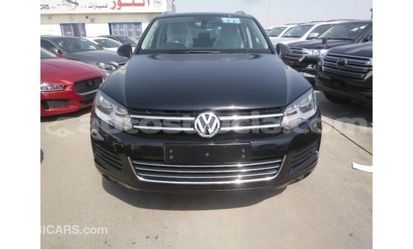 Acheter Import Voiture Volkswagen Touareg Noir à Import - Dubai, Anse-la-Raye Acheter Import Voiture Volkswagen Touareg Noir à Import - Dubai, Anse-la-Raye