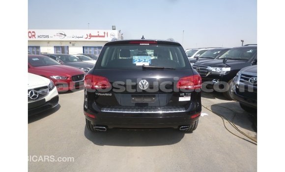 Acheter Import Voiture Volkswagen Touareg Noir à Import - Dubai, Anse-la-Raye Acheter Import Voiture Volkswagen Touareg Noir à Import - Dubai, Anse-la-Raye